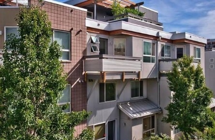 Building Photo - 2870 College Ave