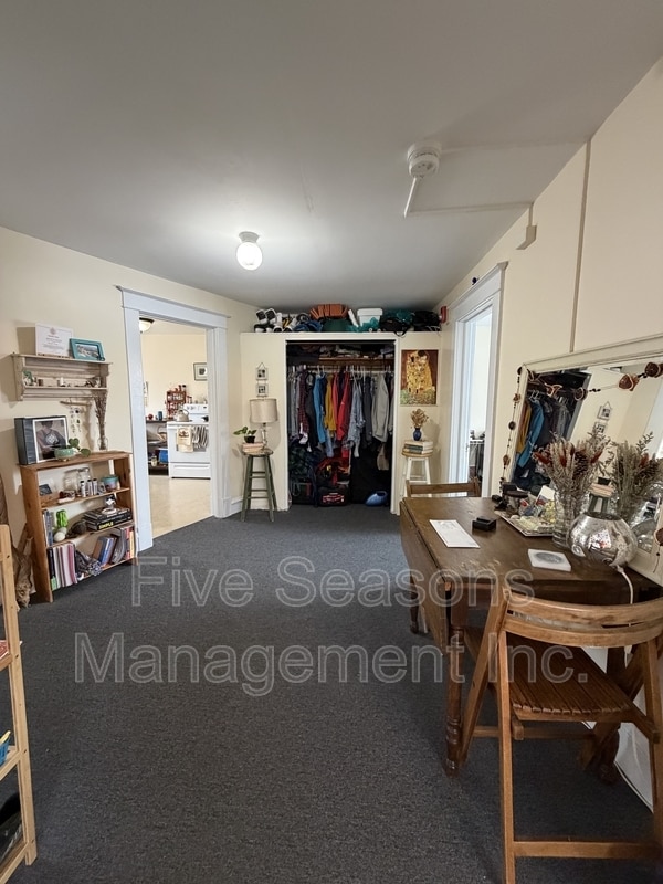 Foto del edificio - 10 Lafayette Pl