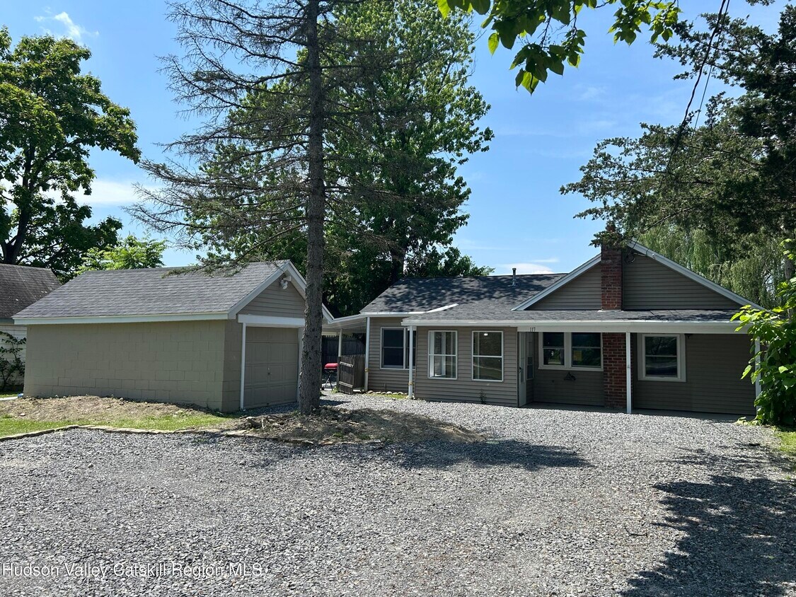 Foto principal - 117 Joslen Blvd