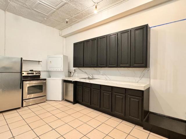 Primary Photo - 3 bedroom in NEW YORK NY 10007