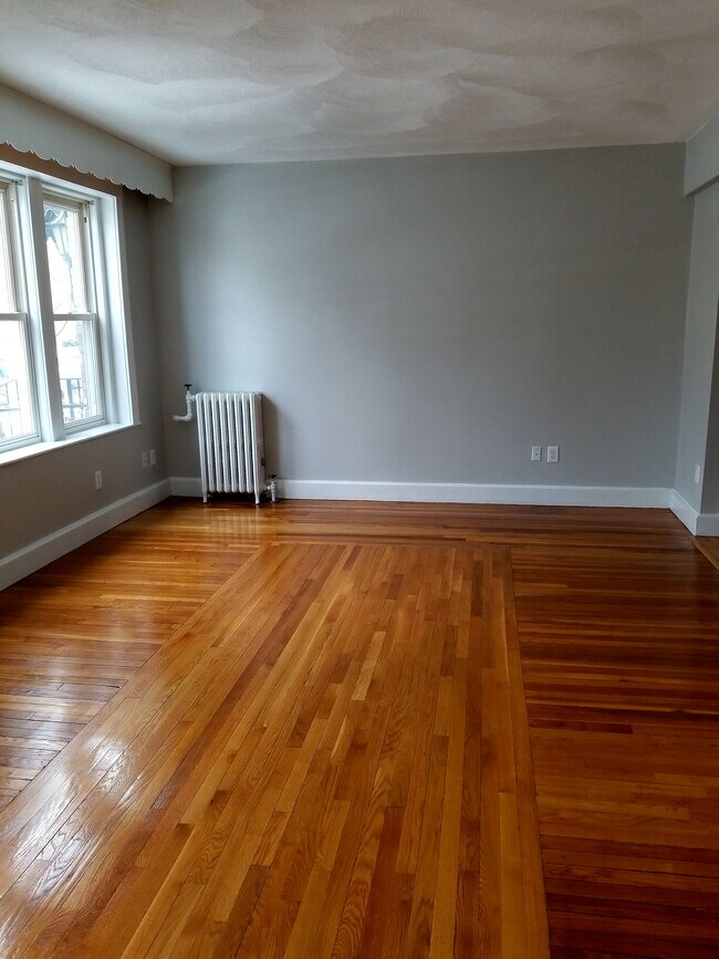 91 Nichols St Unit 12, Everett, MA 02149 Apartments in Everett, MA