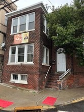 Building Photo - 222 66th St