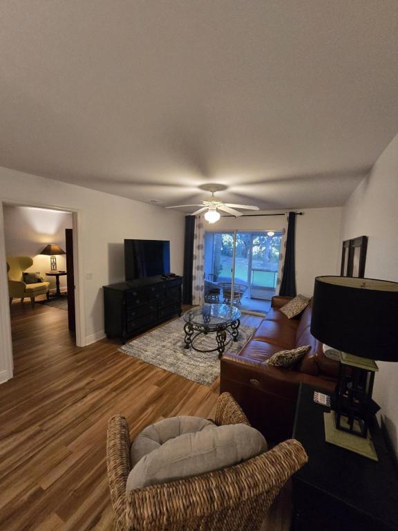 Foto del edificio - 4274 Calinda Ln