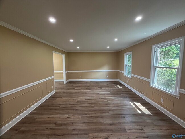 Foto del edificio - 4307 Indian Hills Rd SE
