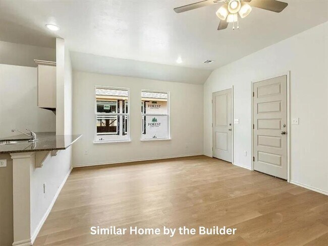 Building Photo - 1707 SW Washington Ave