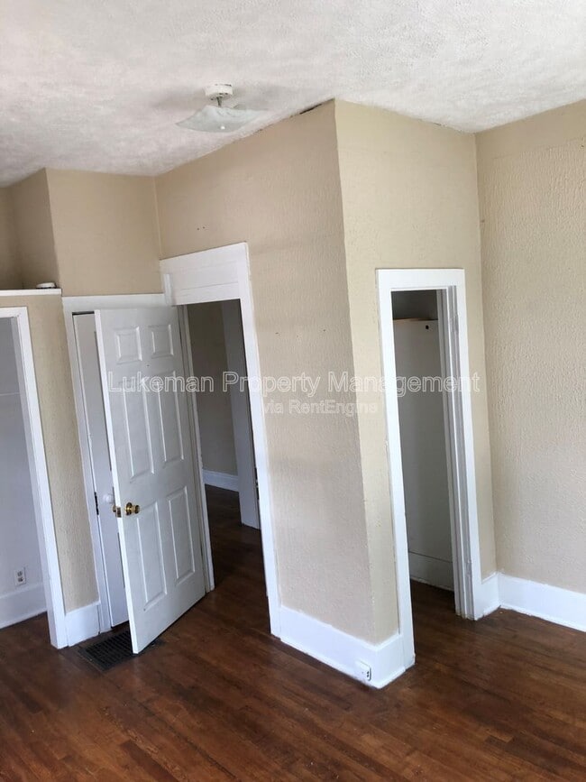 Foto del edificio - 609 Pearl St