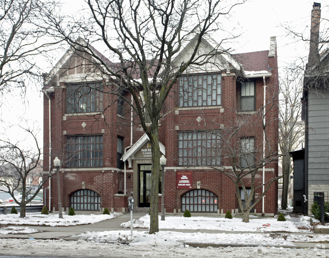 Building Photo - 676 Lothrop Rd