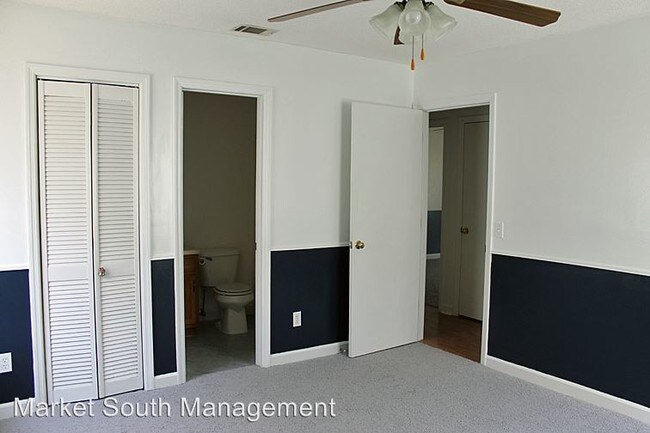 Building Photo - 3 br, 2 bath House - 673 Pine Barren Road