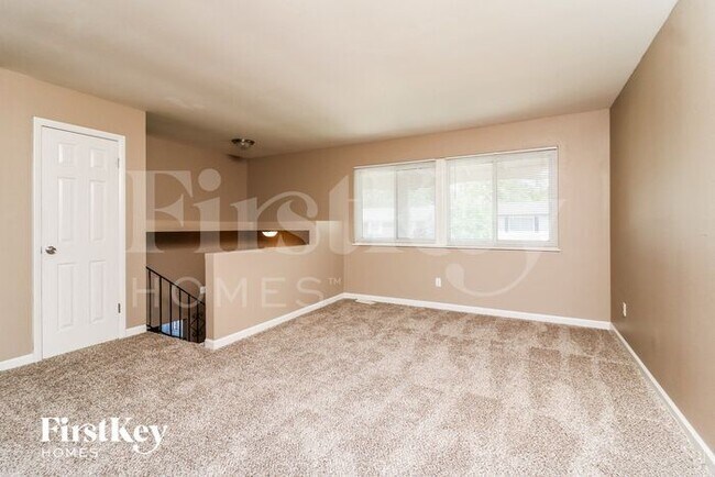 Building Photo - 40 Gary Glen Drive
