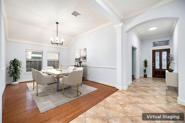 Foto del edificio - 2117 Quiet Falls Ln