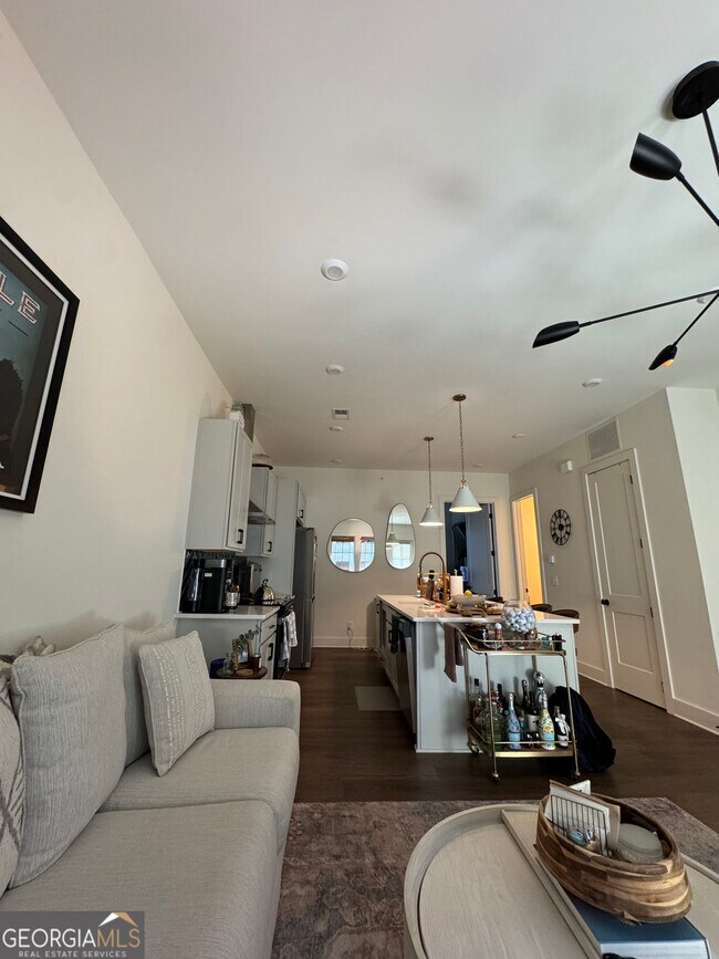 Foto del edificio - 1279 Viney Way NW
