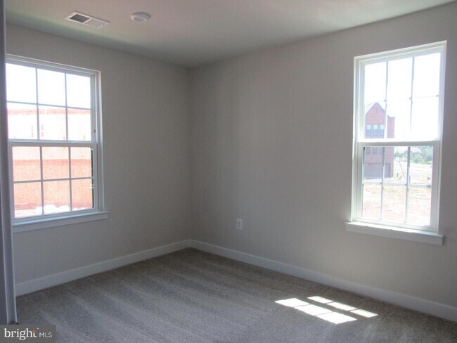 Foto del edificio - 13951 Airfoil Rd