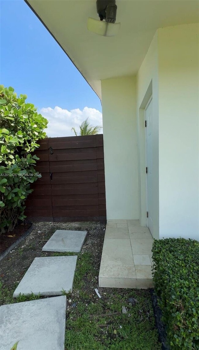 Foto del edificio - 11960 SW 35th Terrace
