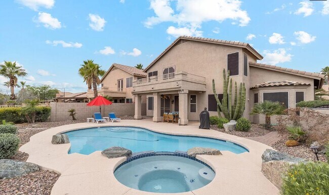 Foto del edificio - 519 W Mountain Vista Dr