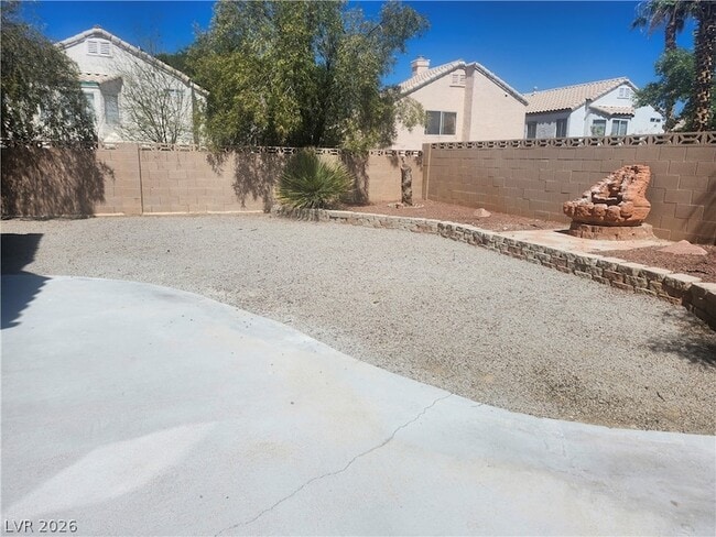 Building Photo - 8428 Oyster Dr
