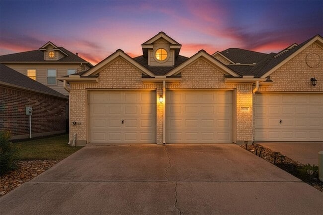 Photo - 2838 Misty Heath Ln Apartment