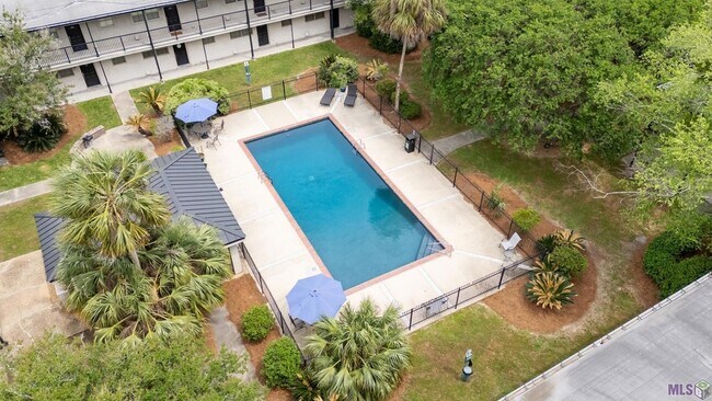 Foto del edificio - 1290 Park Blvd