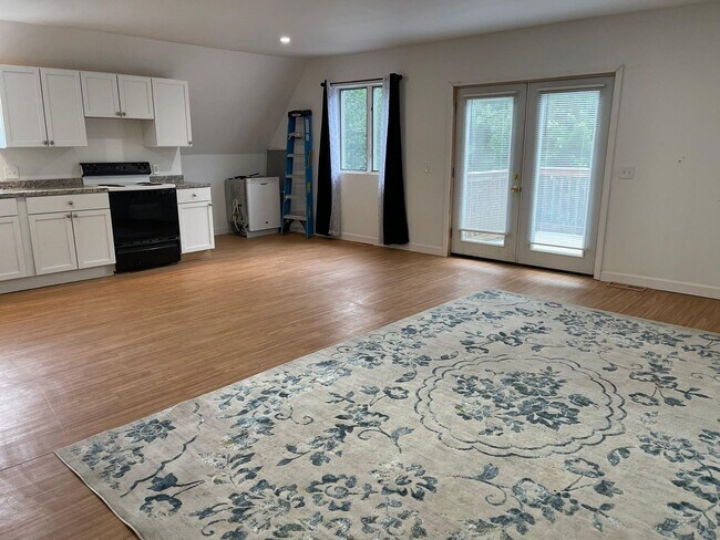 Building Photo - 1254 1st NH Turnpike