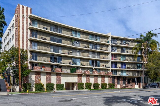 Building Photo - 2260 N Cahuenga Blvd