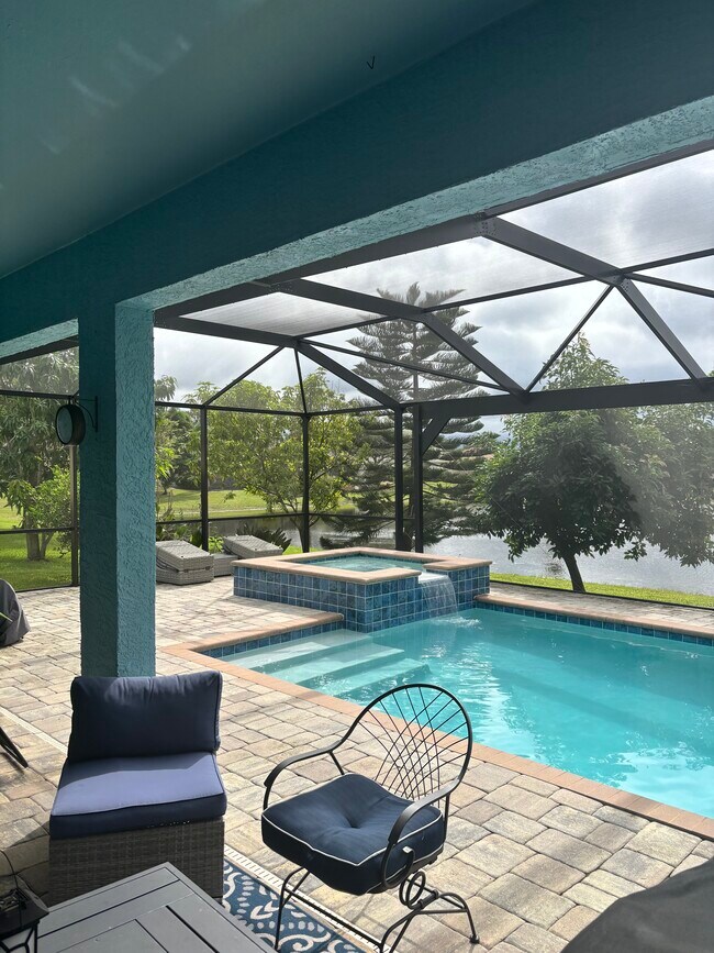 Foto del edificio - 17410 Sterling Lake Dr