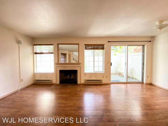 Building Photo - 3 br, 2.5 bath House - 622 122nd Ave NE