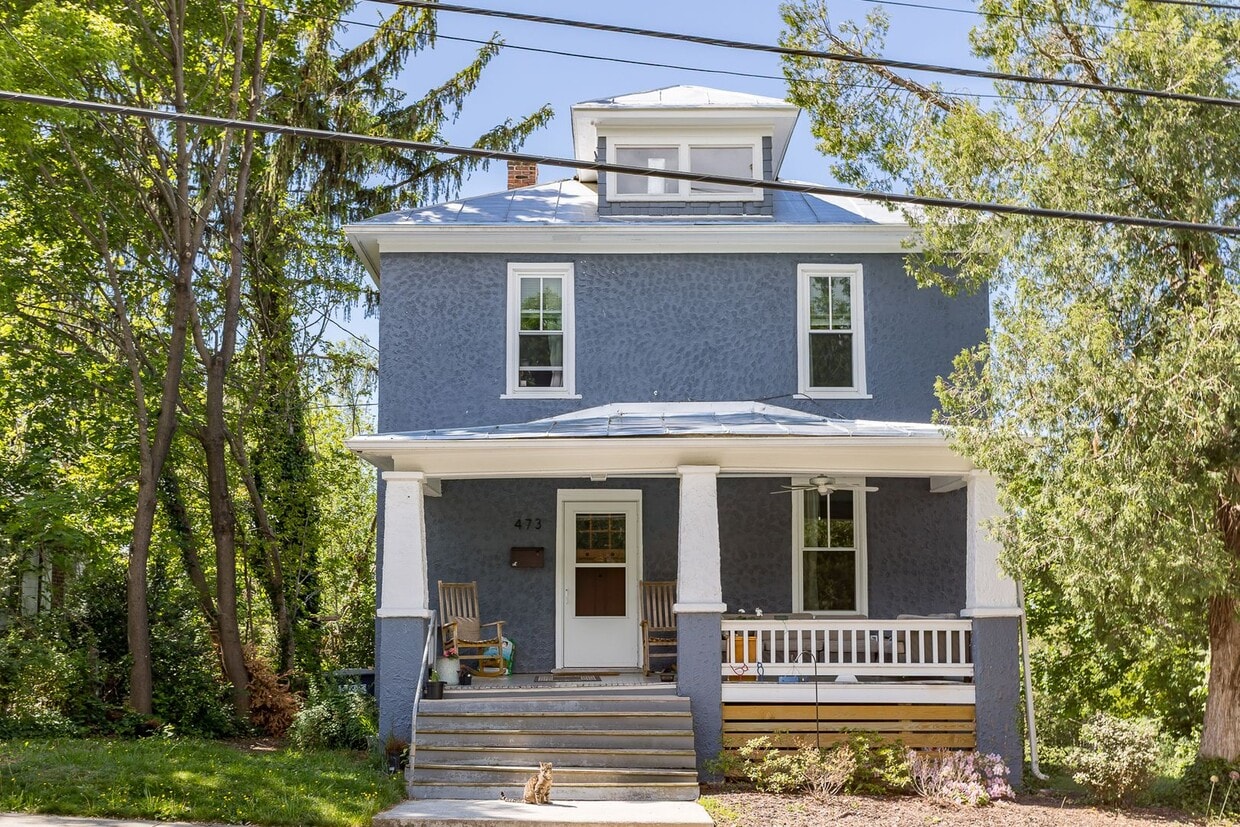 Primary Photo - Single Family Home for Rent