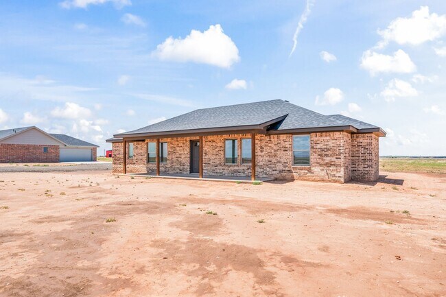 Building Photo - 10613 East C R 7400