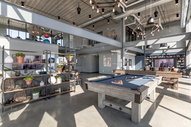 Sala comunitaria - The West Living