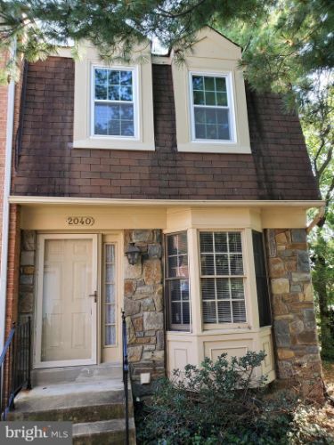 Foto principal - 2040 6th St S