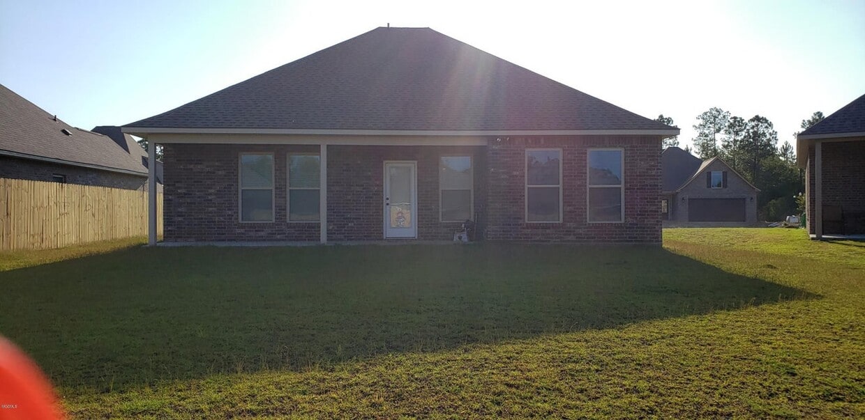 Building Photo - 867 Reunion Pl Cir