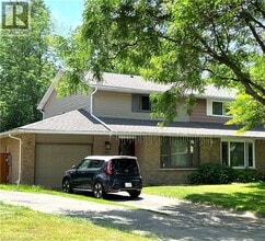 Building Photo - 381 Vogel Pl