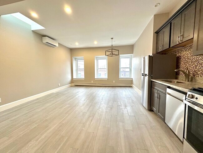 Foto del edificio - 1150 Cambridge St