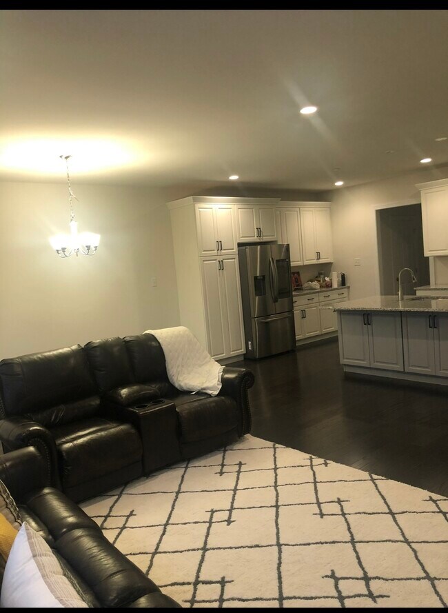 Foto del edificio - 314 Ridgewood Dr