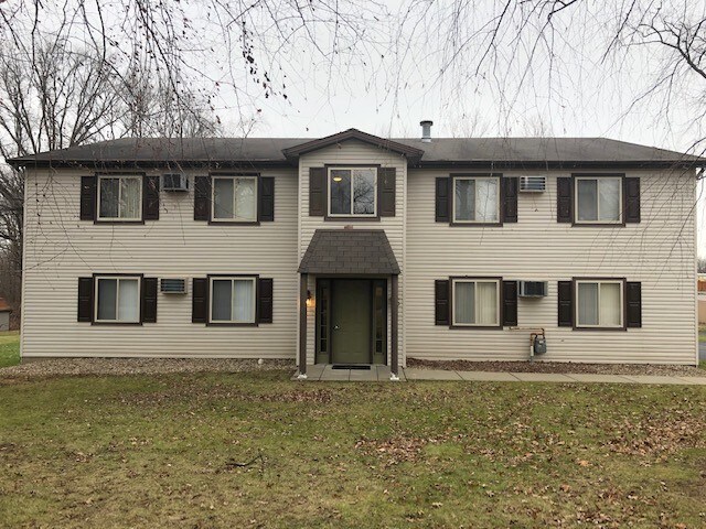 Frente - 330 Erie St SE