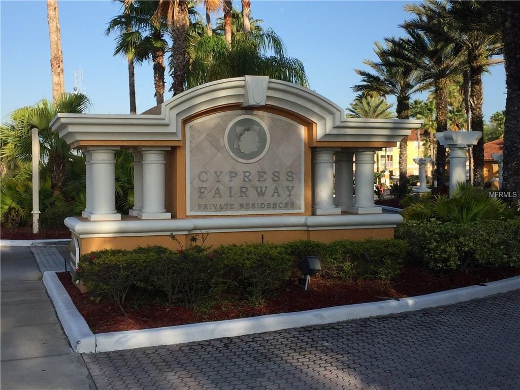 2 Bdrm Condo blocks from Universal Studios - 2 Bdrm Condo blocks from Universal Studios