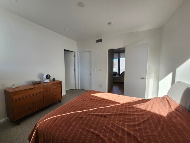 Foto del edificio - 2427 Binnen Ln