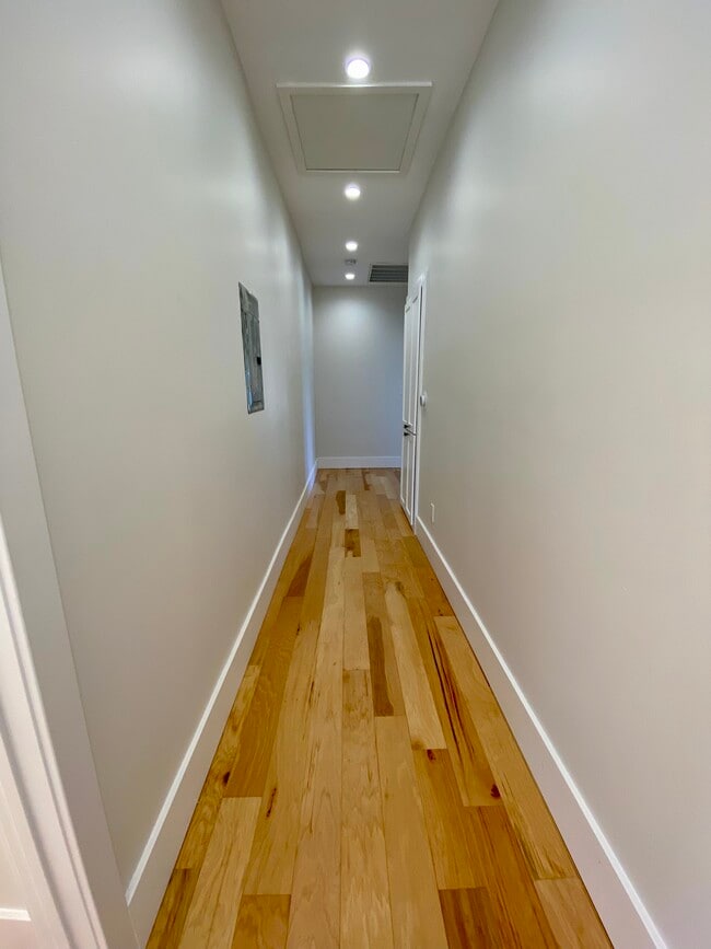 Foto del edificio - 3705 Arlington Ave