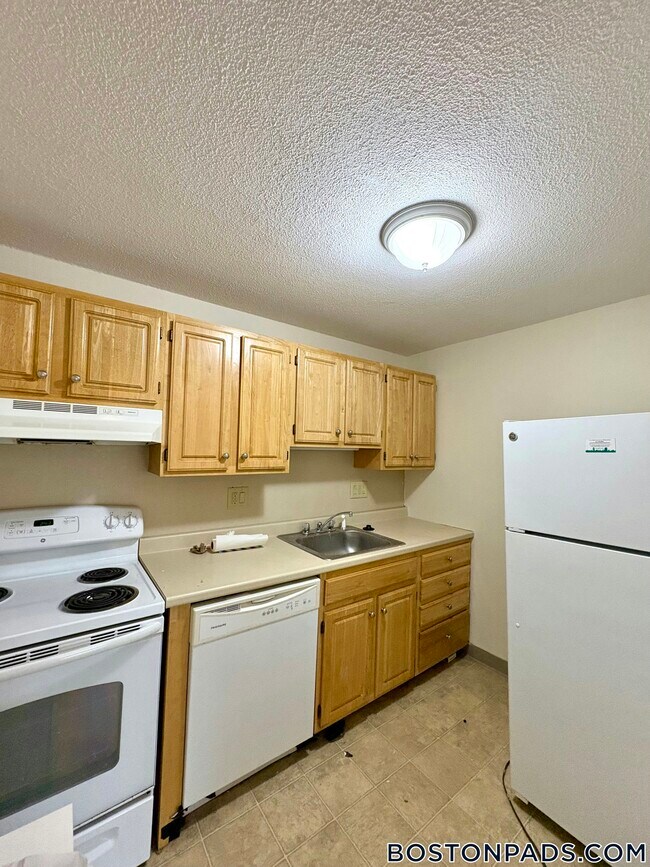 Foto del edificio - 122 Dustin St