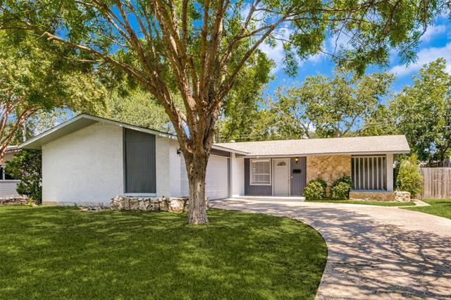 Foto principal - 908 Warfield Way