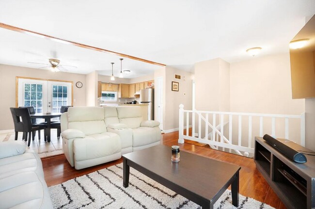 Foto del edificio - Beautiful Updated 3 Bedroom Home!