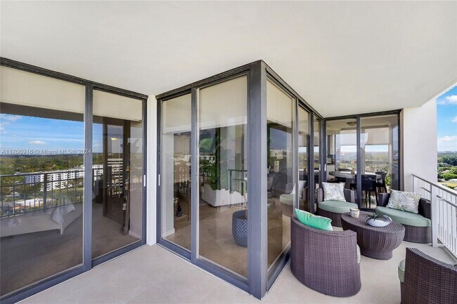 Foto del edificio - 2000 Towerside Terrace
