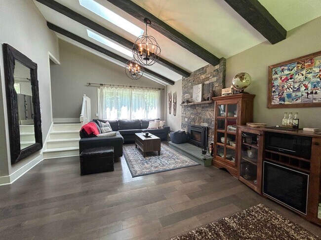 Foto del edificio - 13 Deer