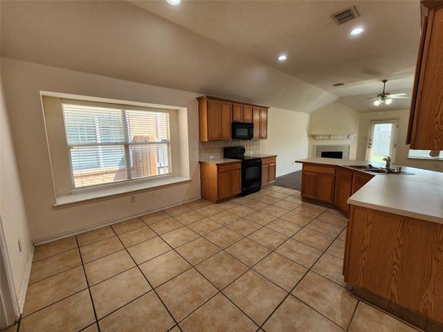 Foto del edificio - 3216 Chesington Dr