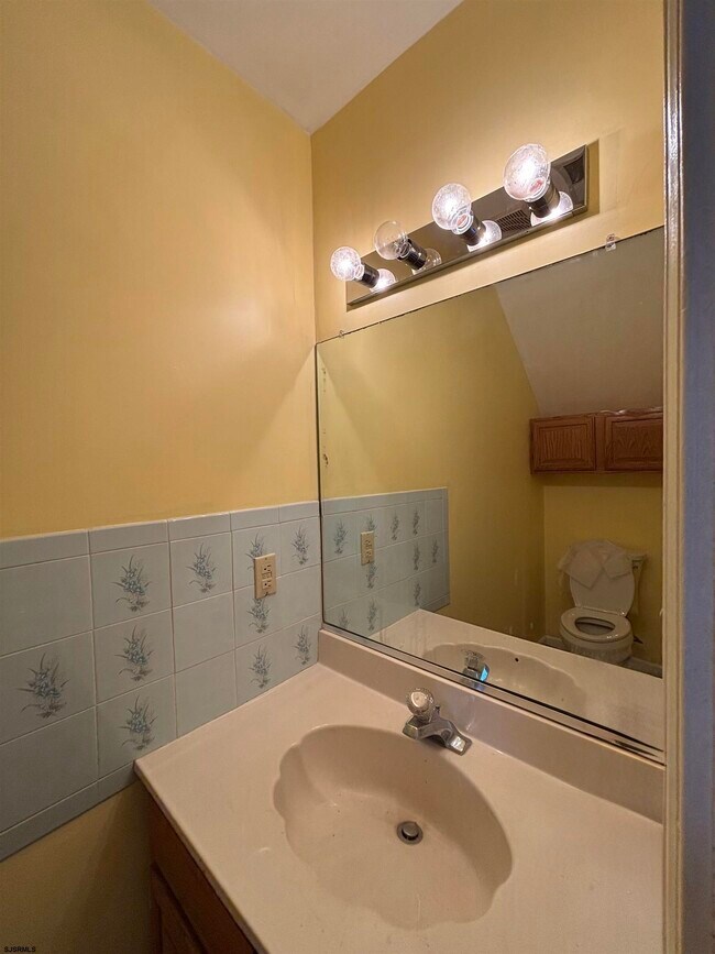 Foto del edificio - 5120 Radnor Ct