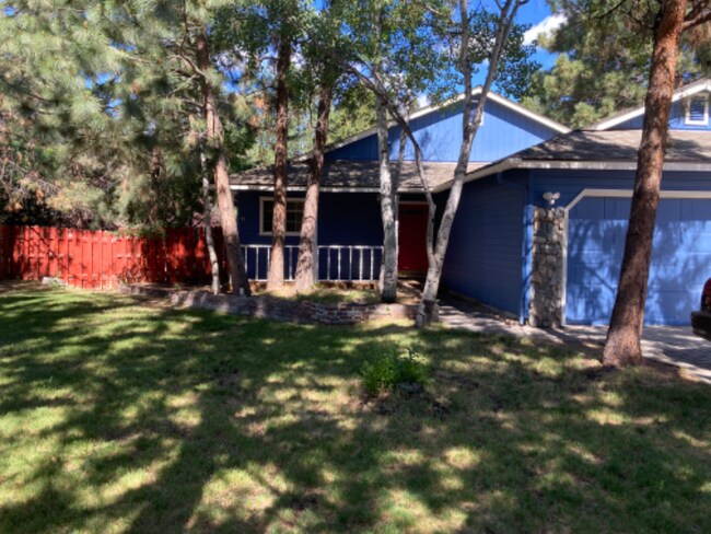 Building Photo - 60637 Devon Cir