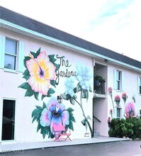 Building Photo - 2840 Shoreview Dr