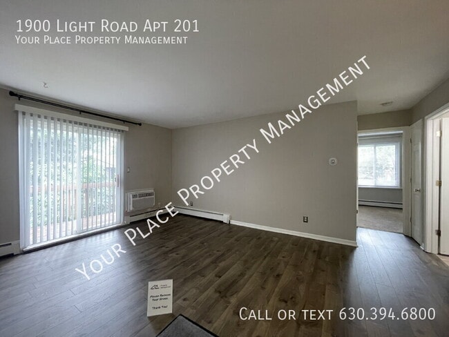 Foto del edificio - 1900 Light Road