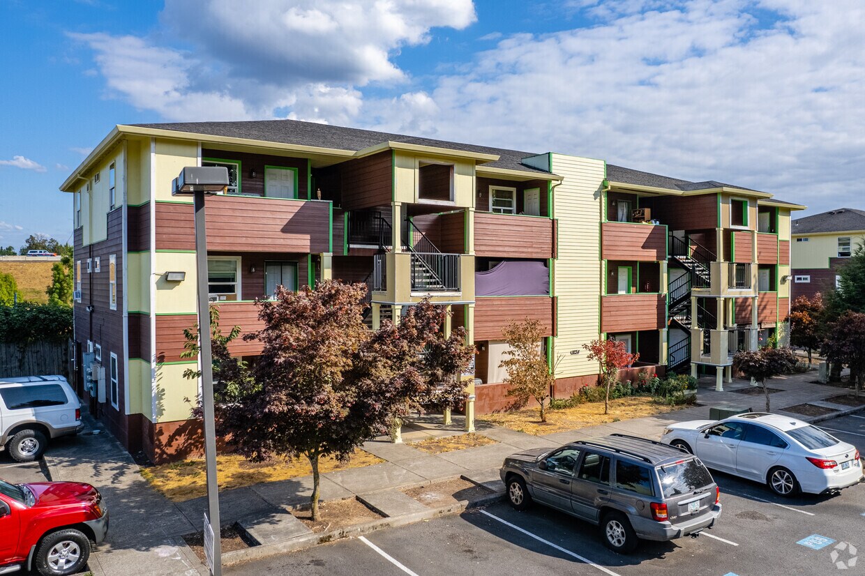 92309234 SE Division St, Portland, OR 97266 Apartments in Portland