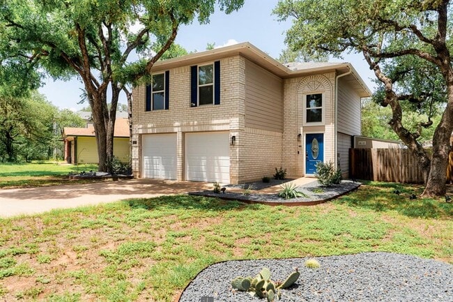 Building Photo - 4500 Kalama Dr