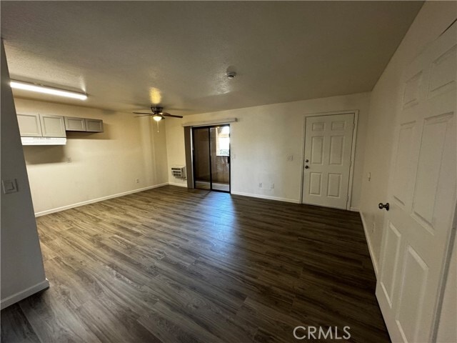 Building Photo - 1620 W Euclid Ave